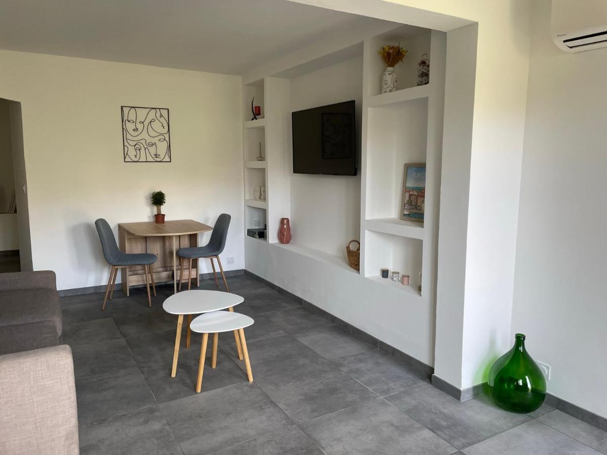 Appartement Avec Jardin Privatif Аячо Екстериор снимка