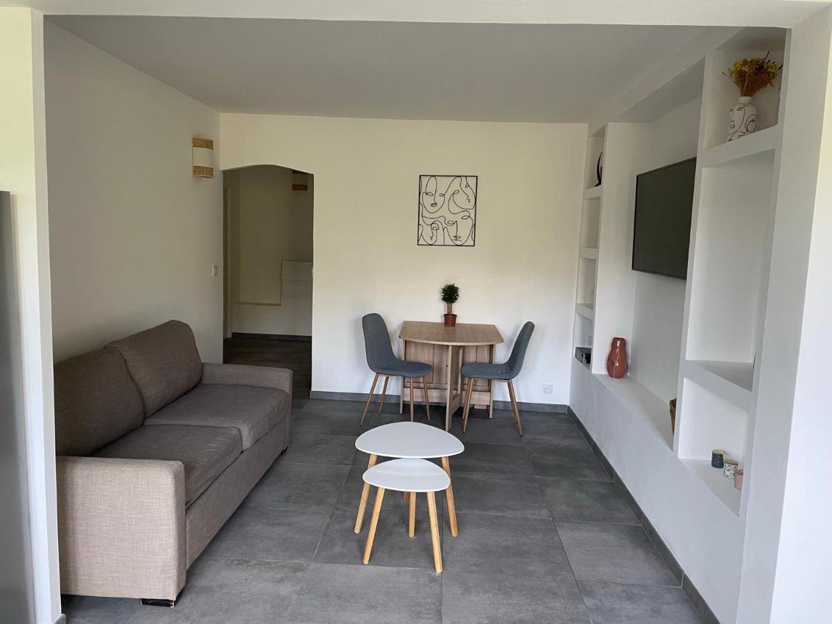 Appartement Avec Jardin Privatif Аячо Екстериор снимка