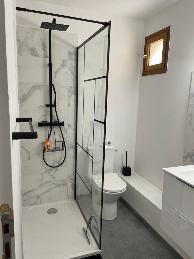 Appartement Avec Jardin Privatif Аячо Екстериор снимка